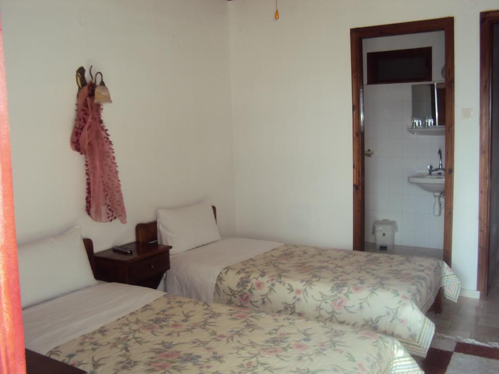 Vassilis Guesthouse Rapsáni Zimmer foto